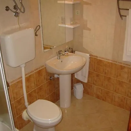 Apartment Apartments Razanj *