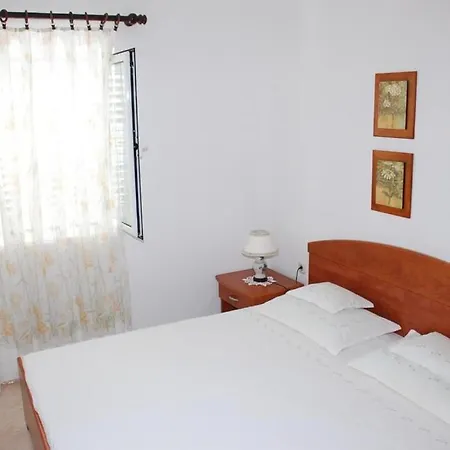 Apartment Apartments Razanj Razanj